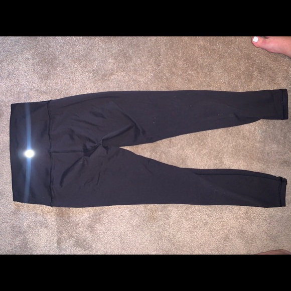 Size 6 - Lululemon wunder train Black - Picture 3 of 3